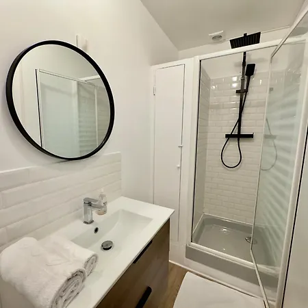 Apartment Spacieux 3 Au Pied De La Gare *