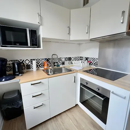 Apartment Spacieux 3 Au Pied De La Gare